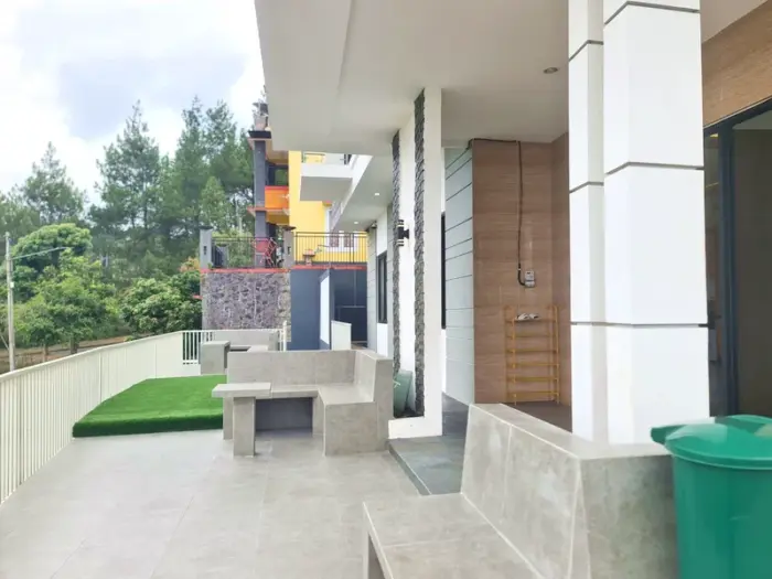 ANI 2 POOL (15) ANI 2 POOL