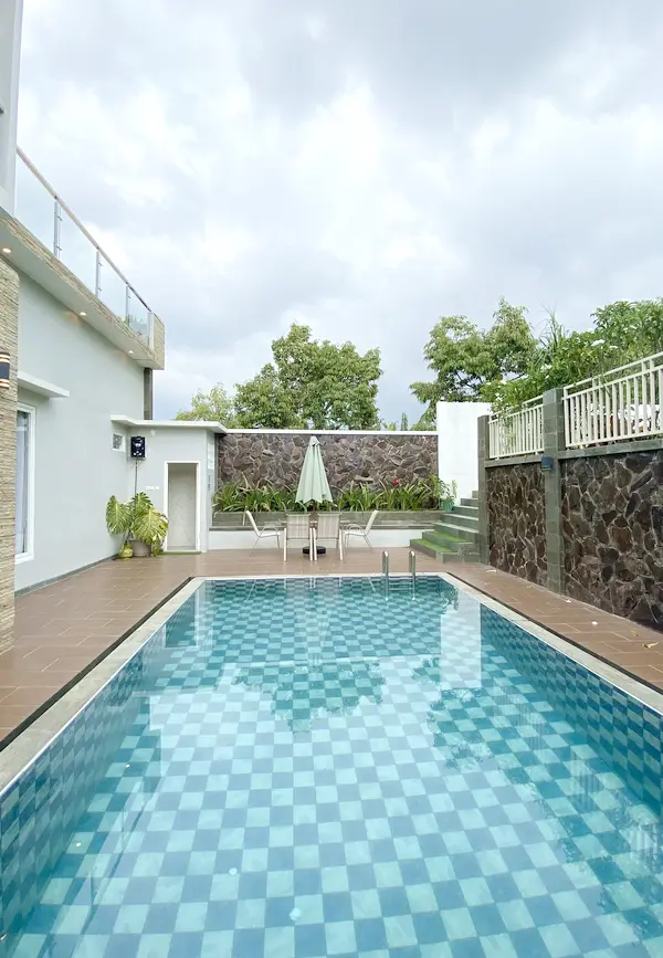 DSH POOL