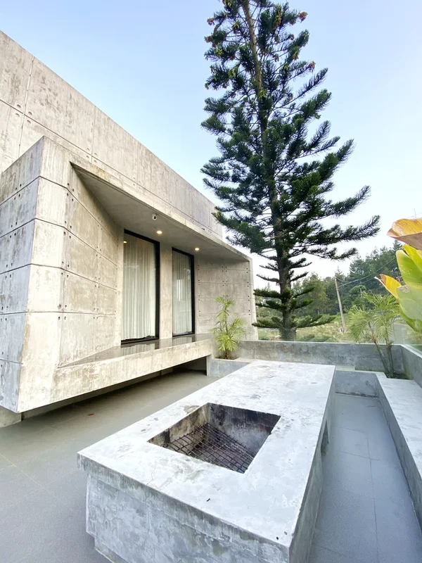 DYU POOL