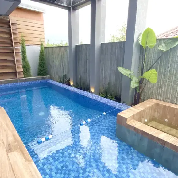 NRD 4 MDRN POOL