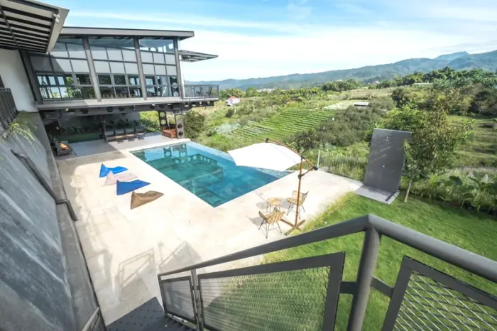 VDO POOL (2) VDO POOL